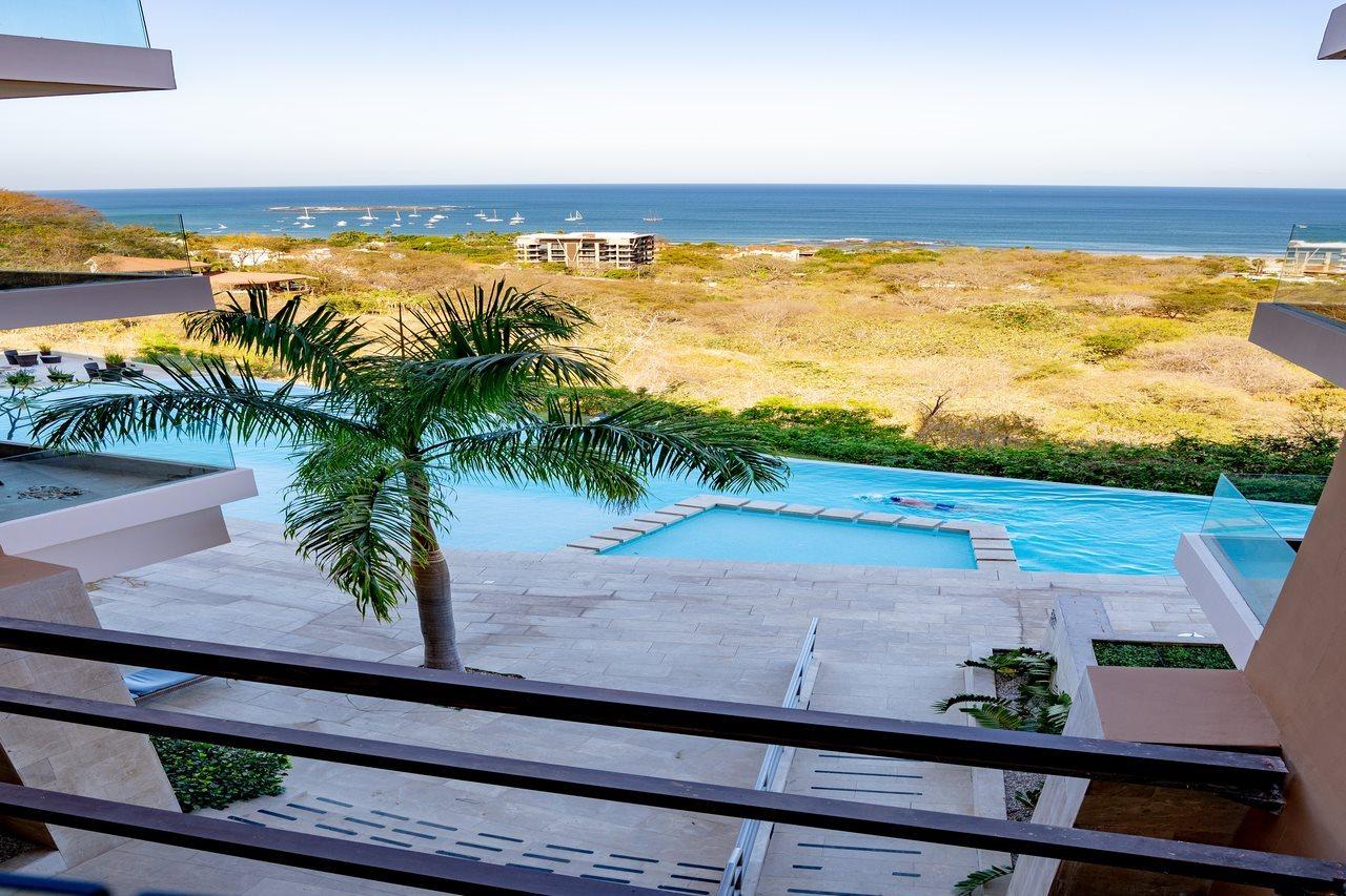Wyndham Tamarindo Hotel Exterior photo