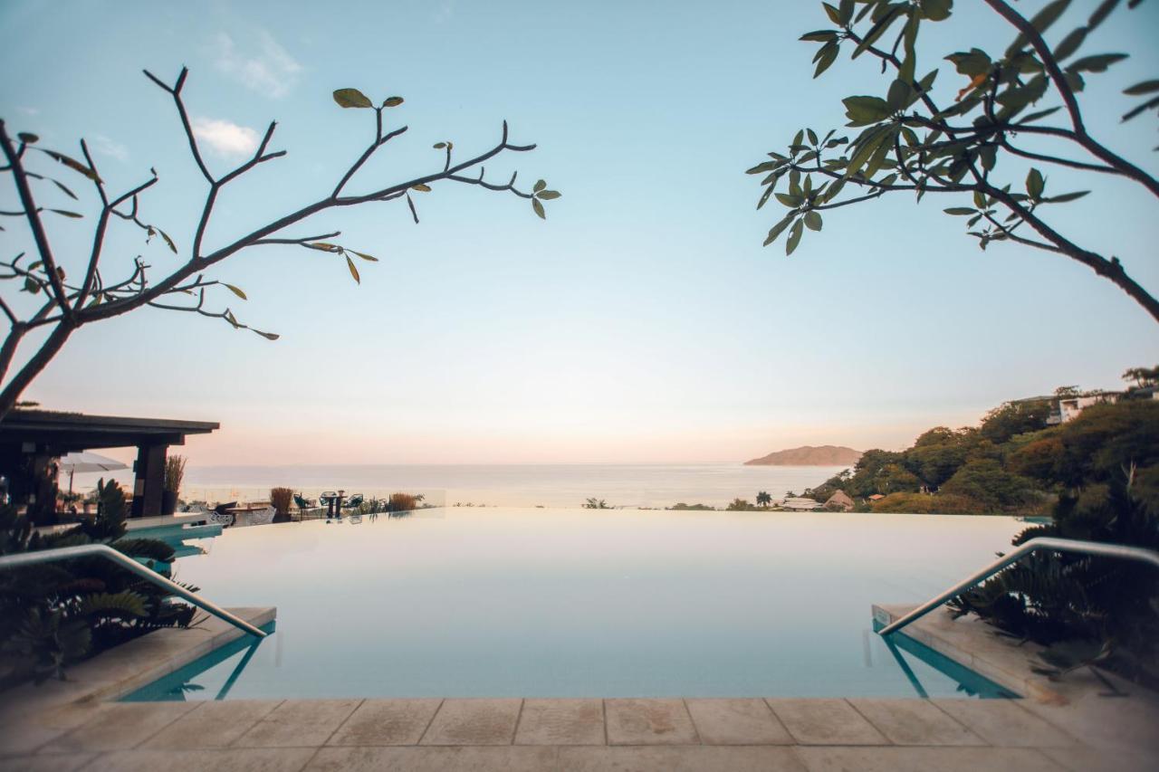 Wyndham Tamarindo Hotel Exterior photo