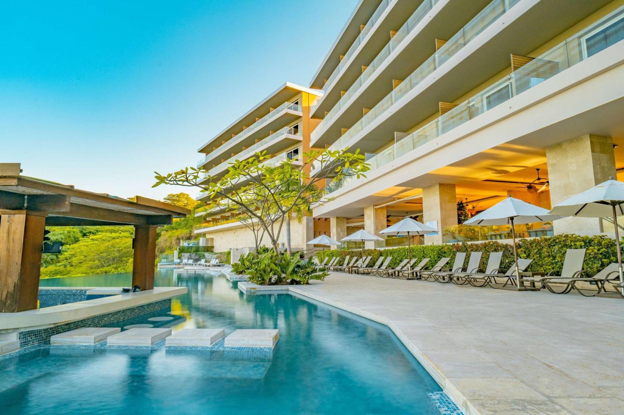 Wyndham Tamarindo Hotel Exterior photo