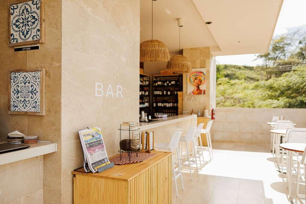 Wyndham Tamarindo Hotel Restaurant photo