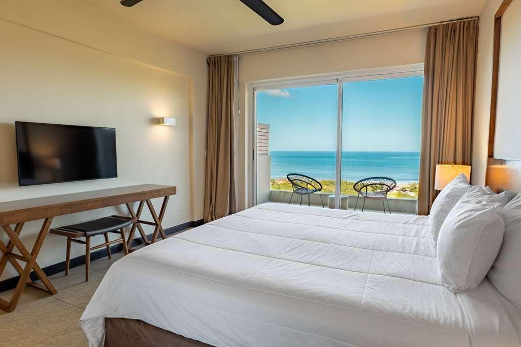 Wyndham Tamarindo Hotel Room photo